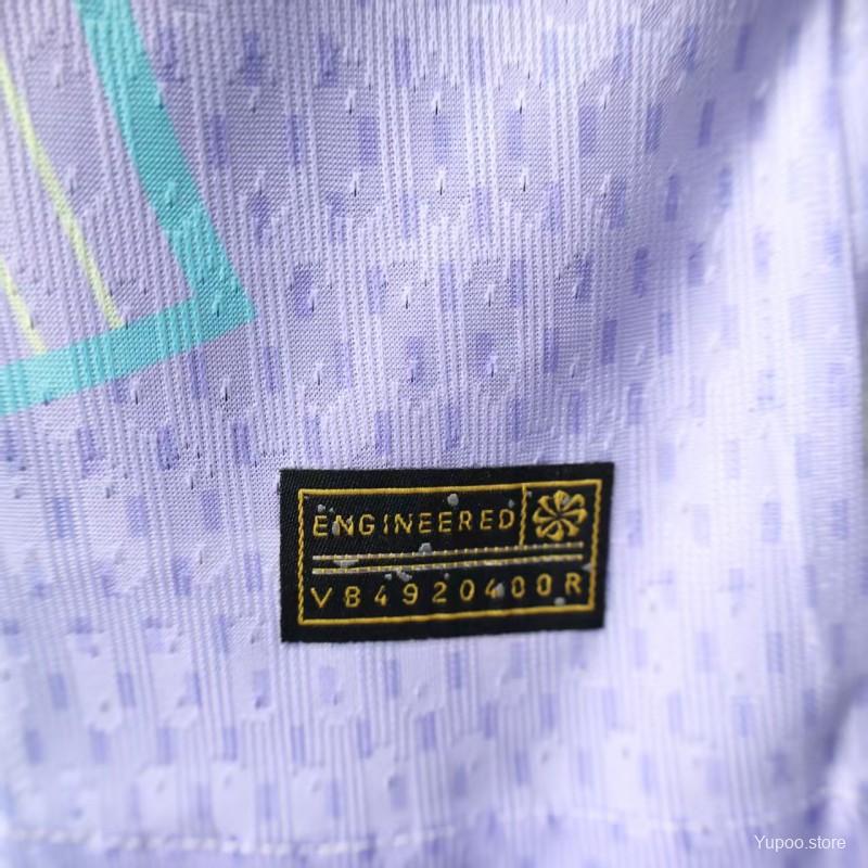 CAMISOLA BARCELONA AZUL/ROSA EDIÇÃO ESPECIAL NIKE 25/26 (VERSÃO JOGADOR)