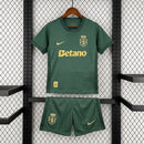 CAMISOLA SPORTING CP EDIÇÃO ESPECIAL 120 ANOS 26/27 - CONJUNTO INFANTIL