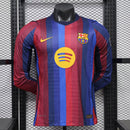 CAMISOLA BARCELONA PRINCIPAL 26/27 (VERSÃO JOGADOR) MANGA LONGA