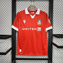 CAMISOLA WREXHAM HOME 24/25 homem