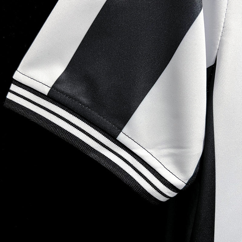 CAMISOLA NEWCASTLE l 23/24 homem