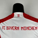 CAMISOLA BAYERN DE MUNICH I 23/24 homem (VERSÃO JOGADOR)