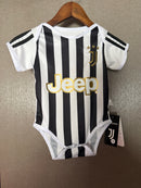 BODY CAMISOLA JUVENTUS PRINCIPAL 26/27 – BEBÉ