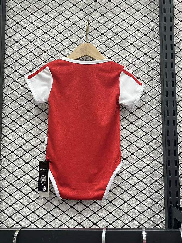 Body Camisola Arsenal 25/26 Bebé – Equipamento Principal Vermelho