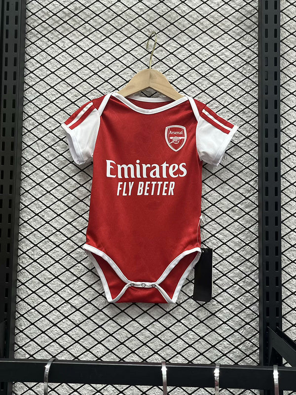 Body Camisola Arsenal 25/26 Bebé – Equipamento Principal Vermelho