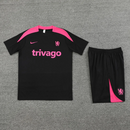 CAMISOLA CHELSEA 2024/25 - CONJUNTO DE TREINO - PRETO -  HOMEM – EQUIPAMENTO