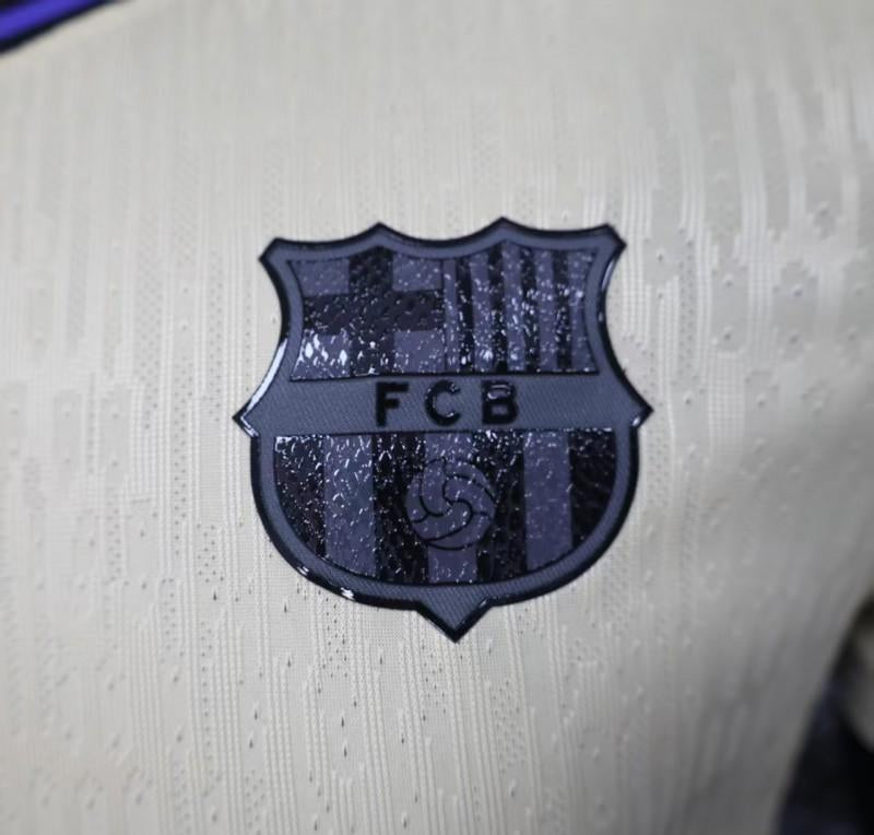 CAMISOLA BARCELONA II 2526 VERSÃO JOGADOR – HOMENAGEM KOBE BRYANT