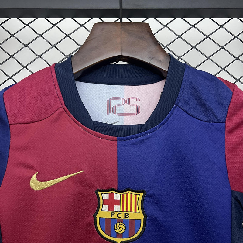 Conjunto Infantil Barcelona x Travis Scott 25/26 – Edição Especial