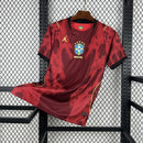 CAMISOLA BRASIL ALTERNATIVA VERMELHA 26/27 COPA DO MUNDO 2026 - HOMEM (EDIÇÃO ESPECIAL)