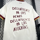 CAMISOLA ESPANHA X DELLAFUENTE ALTERNATIVA EDIÇÃO ESPECIAL 26/27 COPA DO MUNDO 2026 - HOMEM
