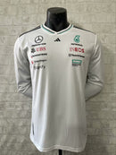 CAMISOLA F1 MERCEDES x ADIDAS 2025 MANGAS LONGAS – BRANCO