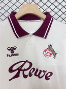 CAMISOLA FC KÖLN X HUMMEL X WE:FC 25/26 - RETRO