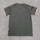 CAMISOLA JAPÃO EDIÇÃO ESPECIAL 25/26 - Homem Rosa e preto