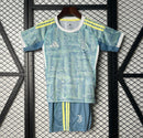 CAMISOLA JUVENTUS II 2526 CONJUNTO INFANTIL – KIT RESERVA ADIDAS