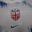 CAMISOLA NORUEGA II 2425 HOMEM – VERSÃO JOGADOR  DESIGN AURORA BOREAL