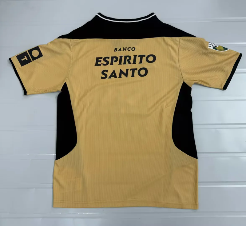 CAMISOLA SPORTING CP ALTERNATIVA II 03/04 – RETRO MASCULINA DOURADA REEBOK