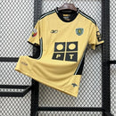 CAMISOLA SPORTING CP ALTERNATIVA II 03/04 – RETRO MASCULINA DOURADA REEBOK