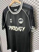 CAMISOLA THE PRODIGY X HUMMEL EDIÇÃO ESPECIAL 26/27 - HOMEM