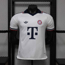 CAMISOLA BAYERN DE MUNICH ALTERNATIVA 26/27 (VERSÃO JOGADOR)