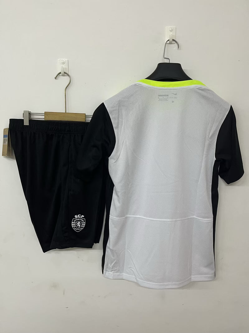 CAMISOLA + CALÇÃO SPORTING CP TREINO 25/26 - HOMEM (EQUIPAMENTO DE TREINAMENTO)