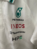 CAMISOLA F1 MERCEDES x ADIDAS 2026 POLO - BRANCA