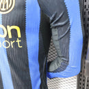 CAMISOLA INTER DE MILÃO PRINCIPAL 26/27 – VERSÃO JOGADOR MANGA LONGA