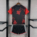 CAMISOLA MANCHESTER UNITED X LANCASHIRE ROSE 26/27 CONJUNTO INFANTIL