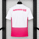 CAMISOLA SPORTING CP EDICIÇÃO ESPECIAL OUTUBRO ROSA 26/27 - HOMEM