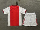 Camisola Ajax I 2526 Conjunto Infantil – Homenagem aos 750 Anos de Amsterdã