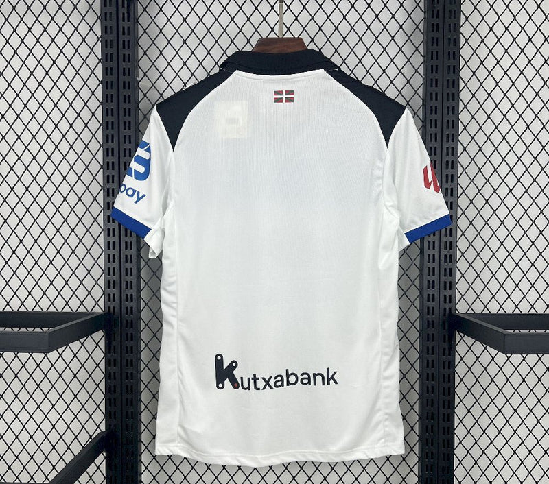 Camisola Alavés Alternativa 2526 – Homem  Homenagem ao Hino do Clube