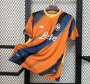 Camisola Atalanta Terceiro Equipamento 2526 – Homem  Estilo ousado em laranja vibrante