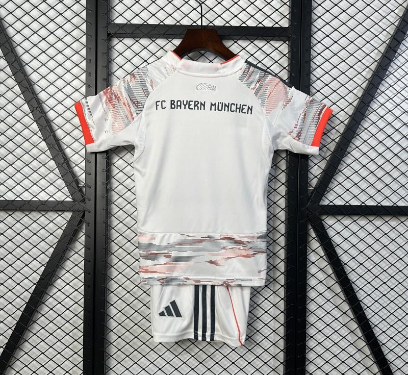 Camisola Bayern de Munich II 2526 Conjunto Infantil