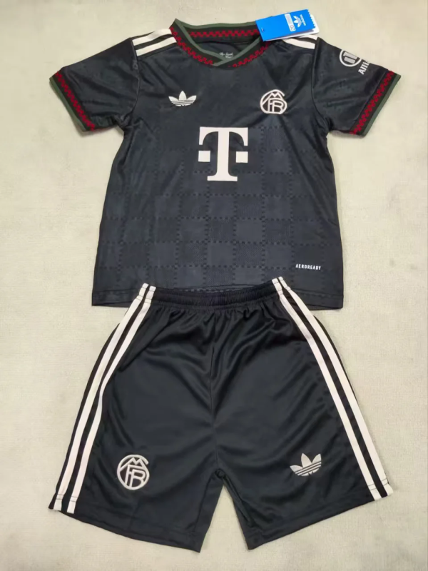 Camisola Bayern de Munich III 2526 – Conjunto Infantil