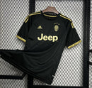 Camisola Juventus III 1516 – Modelo Retro Masculino