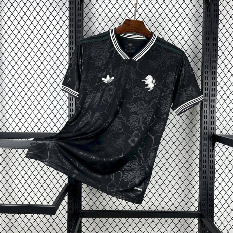 Camisola Juventus III 25/26 Homem – Design Preto com Estampa de Videiras