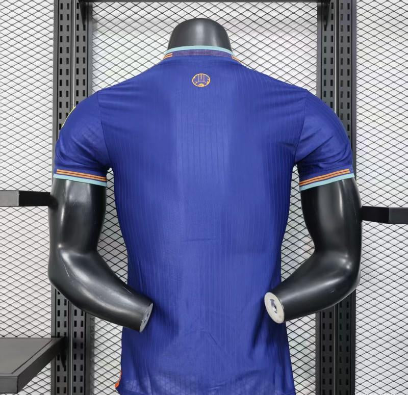 Camisola Newcastle III 2526 Homem (Versão Jogador)