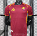 Camisola Roma Principal 2526 – Homem (Versão Jogador)