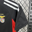 Camisola SL Benfica Treino Preto 25/26 Infantil – Conjunto Criança