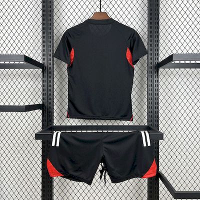 Camisola SL Benfica Treino Preto 25/26 Infantil – Conjunto Criança
