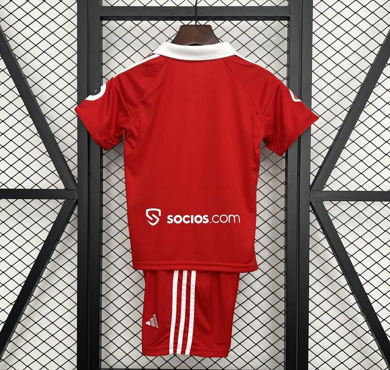 Camisola Sevilla II 2526 Conjunto Infantil  Réplica Tailandesa  Modelo Reserva Vermelho