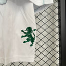 CAMISOLA SPORTING CP ALTERNATIVA BRANCA 25/26 CONJUNTO INFANTIL