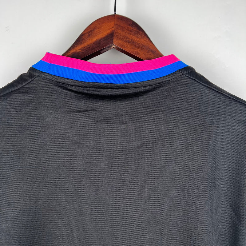 CAMISOLA MIAMI EDIÇÃO ESPECIAL II 23/24 homem