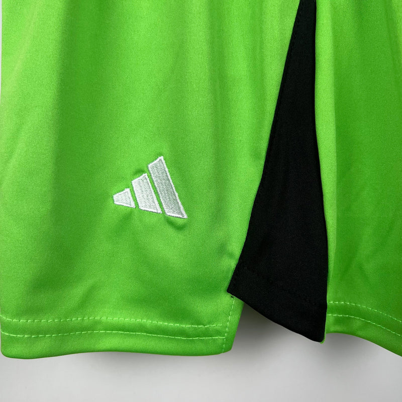 CAMISOLA MANCHESTER UNITED GOLEIRO I 23/24 CONJUNTO INFANTIL