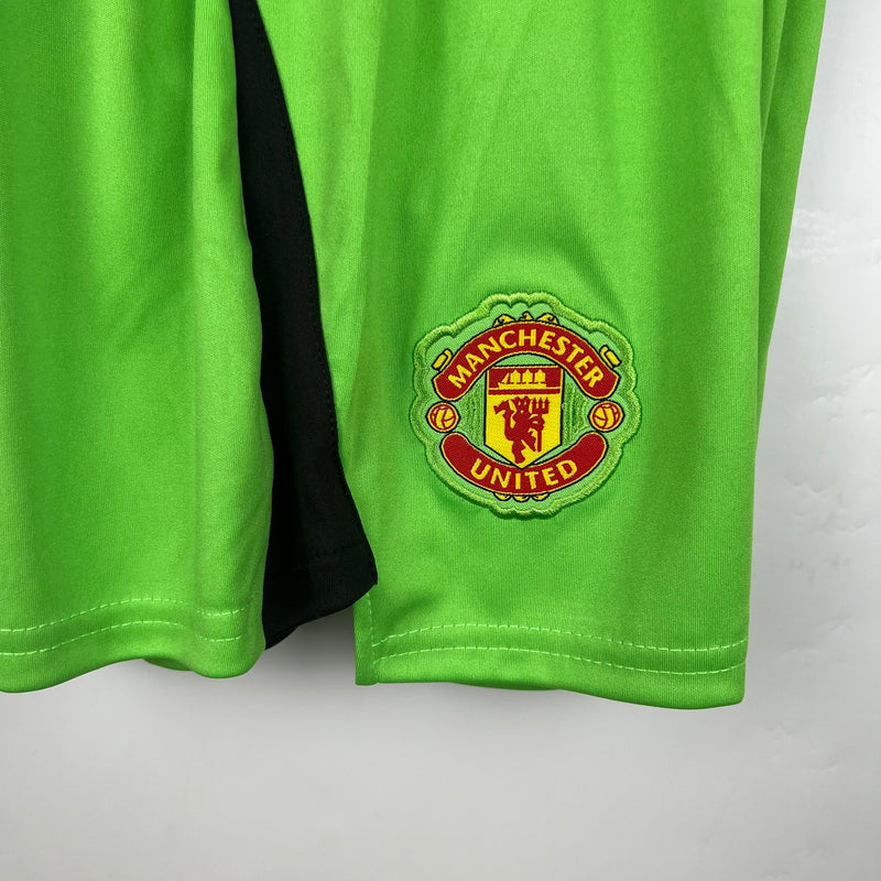 CAMISOLA MANCHESTER UNITED GOLEIRO I 23/24 CONJUNTO INFANTIL
