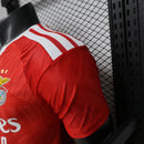 Nova Camisola SL Benfica Principal 26/27 Homem – Versão Jogador