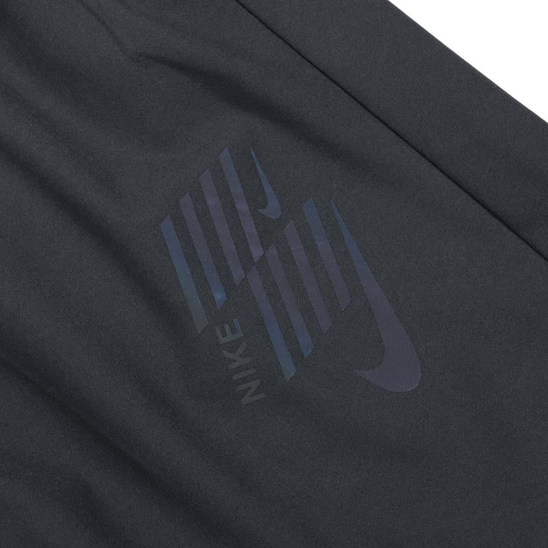 SHORT NIKE HOMEM - PRETO