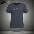 T-SHIRT NIKE HOMEM - CINZA