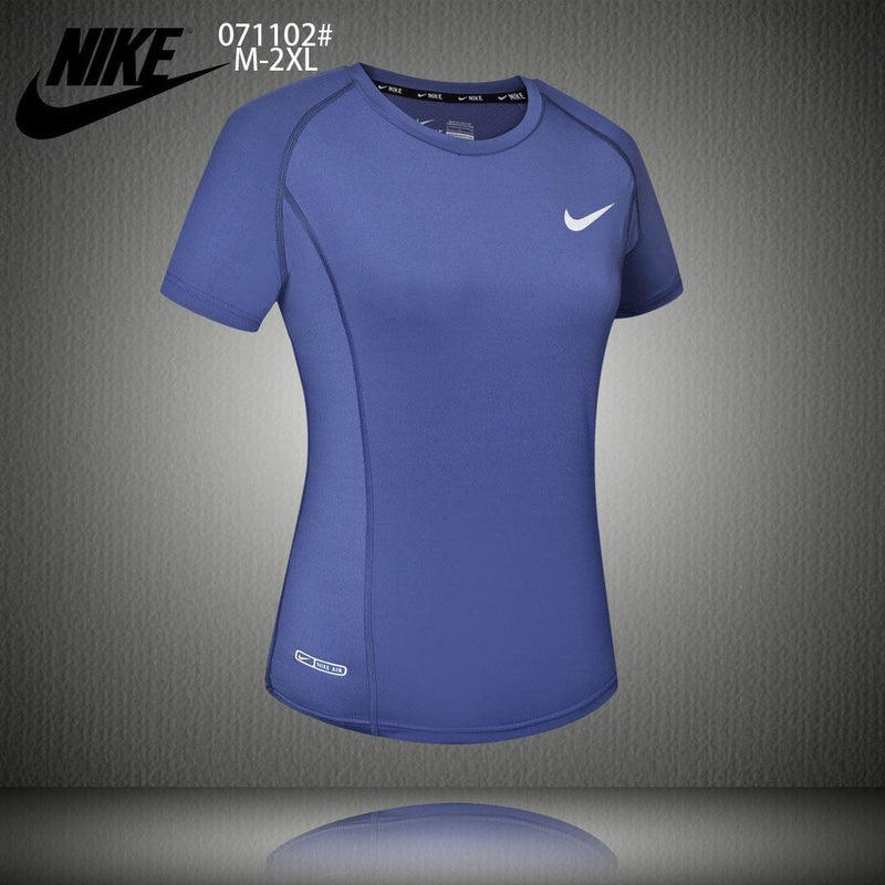 T-SHIRT NIKE MULHER - ROXA